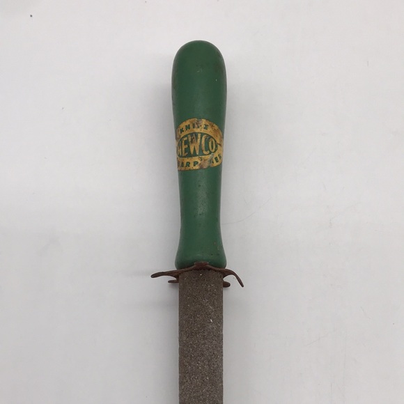 Antique NEWCO Handheld Knife Sharpener/Stone - Picture 3 of 4